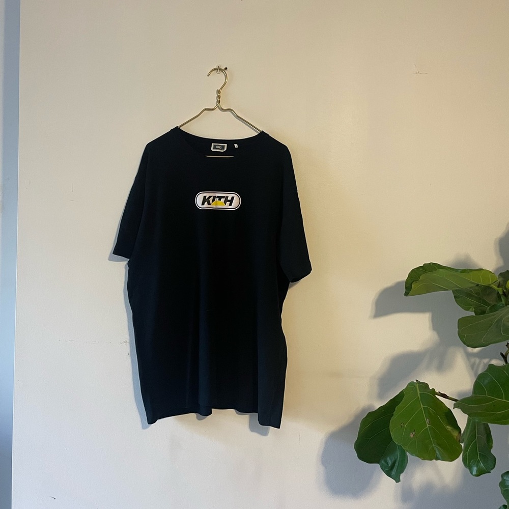 Kith T-shirts XXL brand new